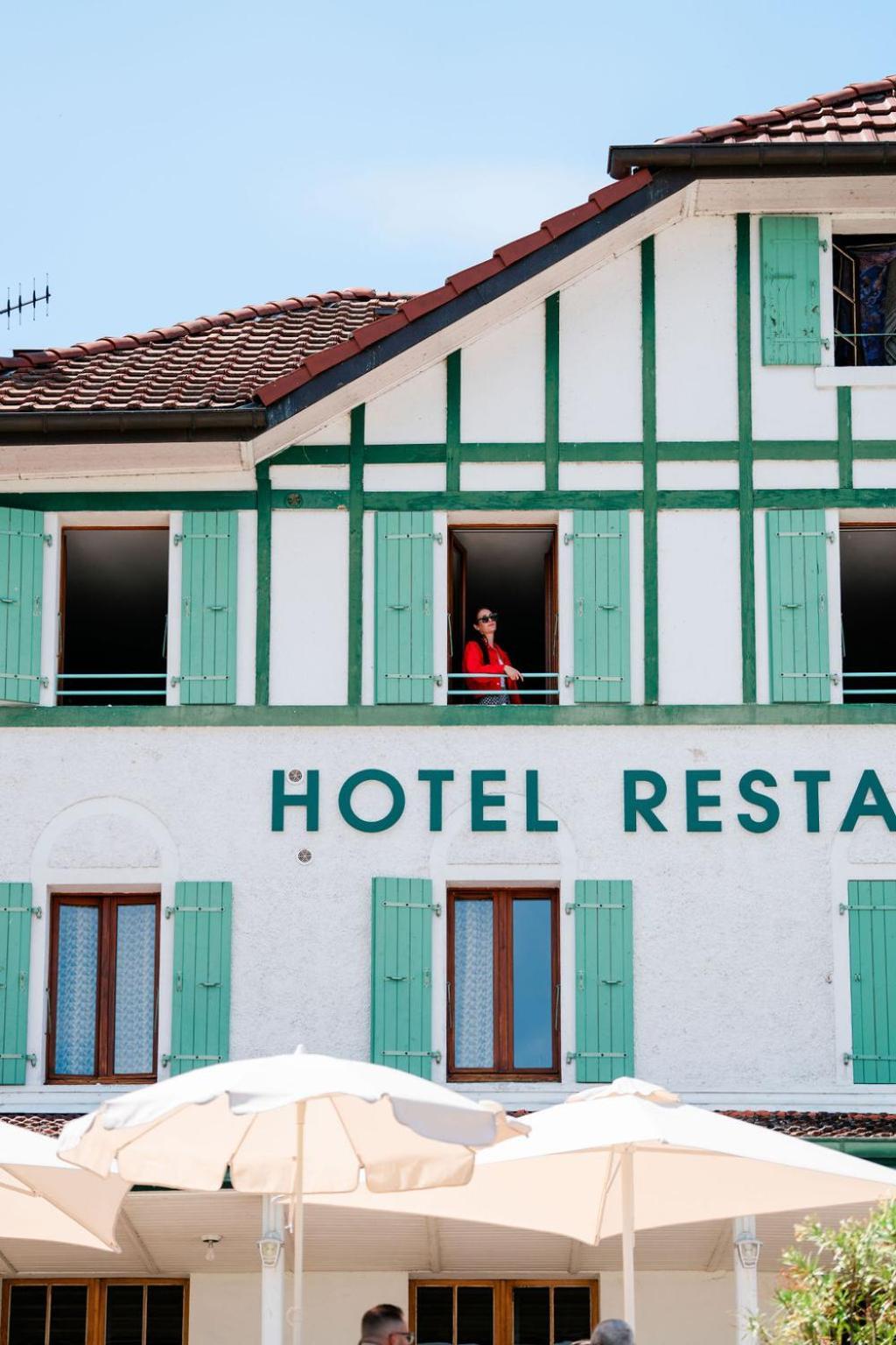 Hotel De La Plage Ексенве Екстериор снимка