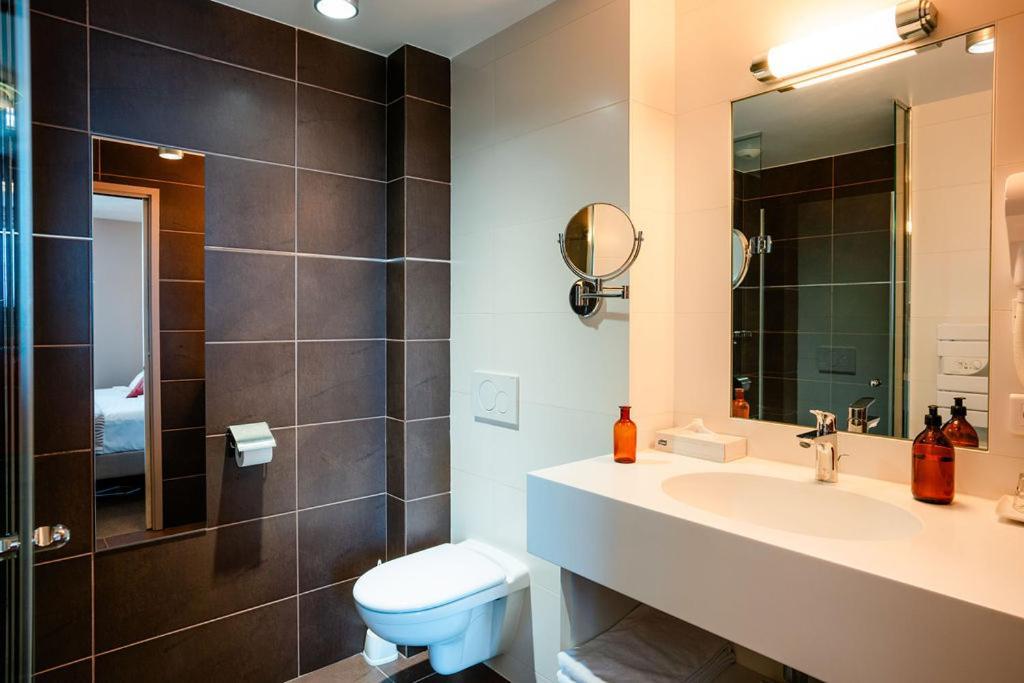 Hotel De La Plage Ексенве Екстериор снимка